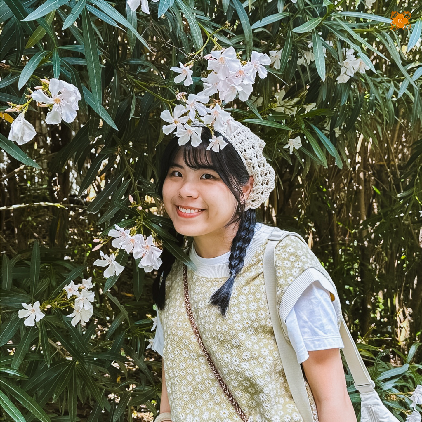 French-garden-style Bandana