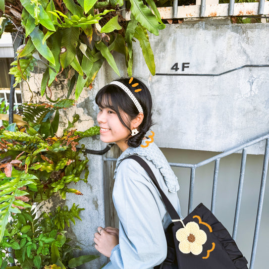 手工鈎織鏤空髮帶上身圖-奶白