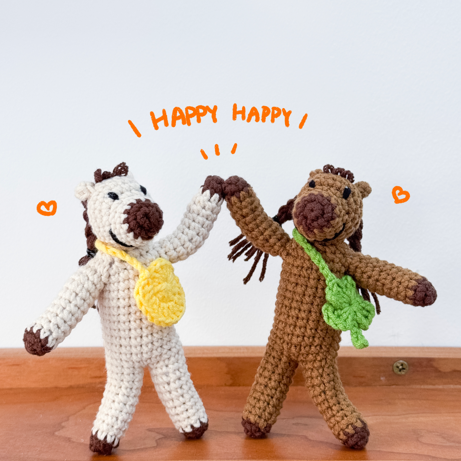 鈎織牽手開運小馬掛飾-miyabi-crochet